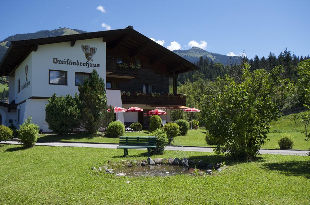 Dreilaenderhaus Lägenhet Westendorf Rum bild